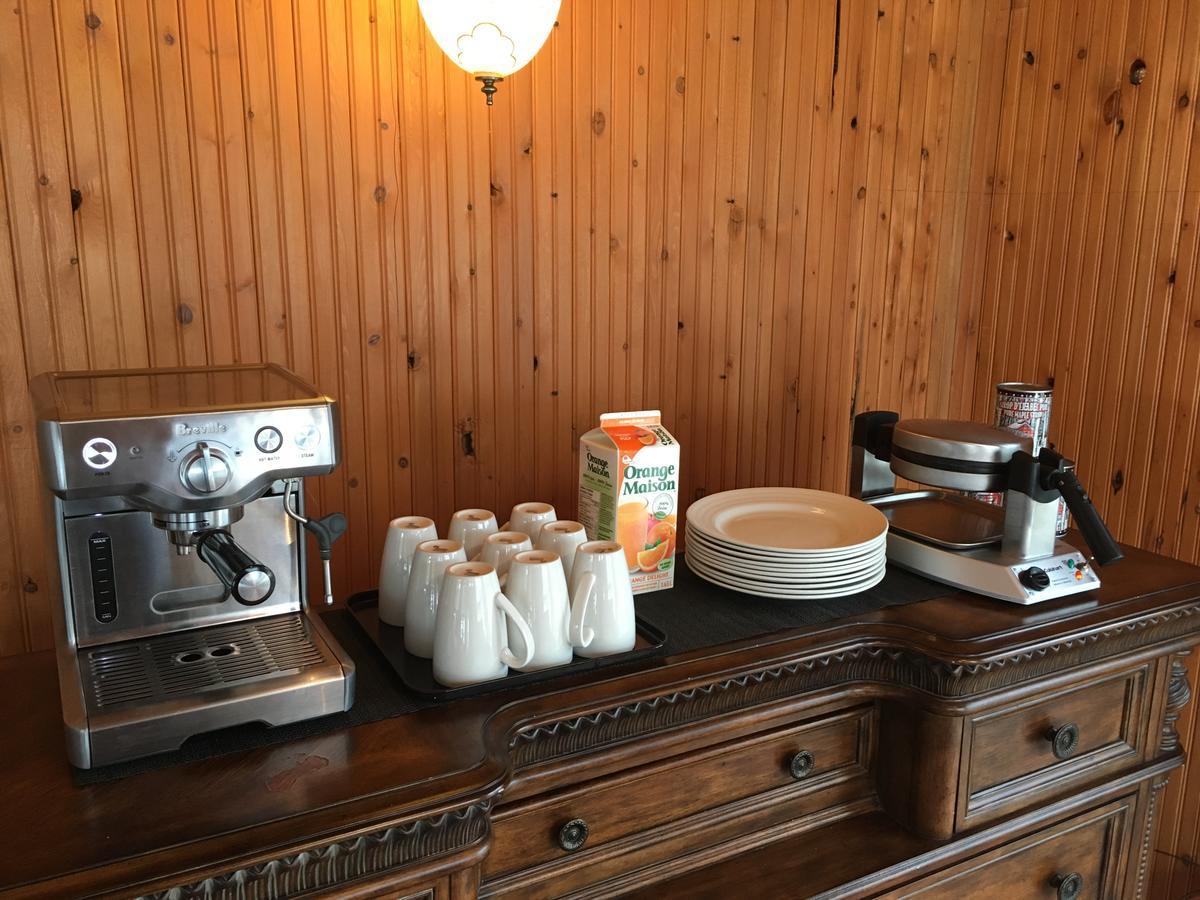 La Chouette Viree Bed & Breakfast Grandes-Bergeronnes Ngoại thất bức ảnh