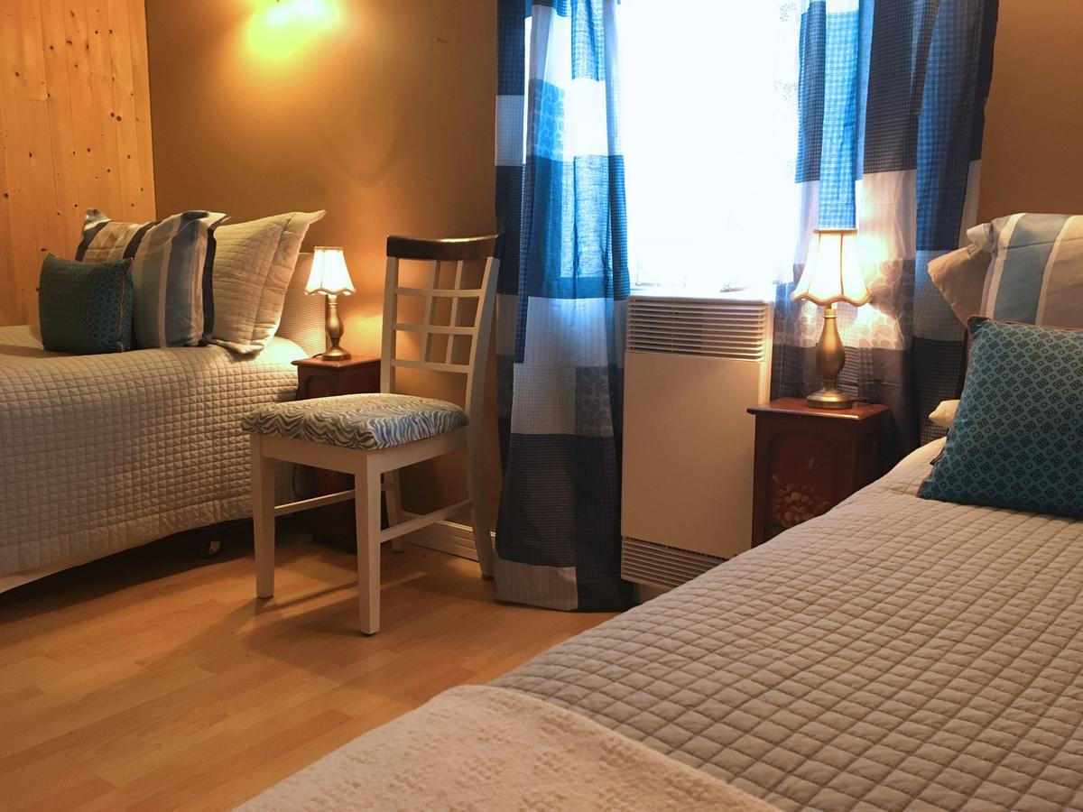 La Chouette Viree Bed & Breakfast Grandes-Bergeronnes Ngoại thất bức ảnh